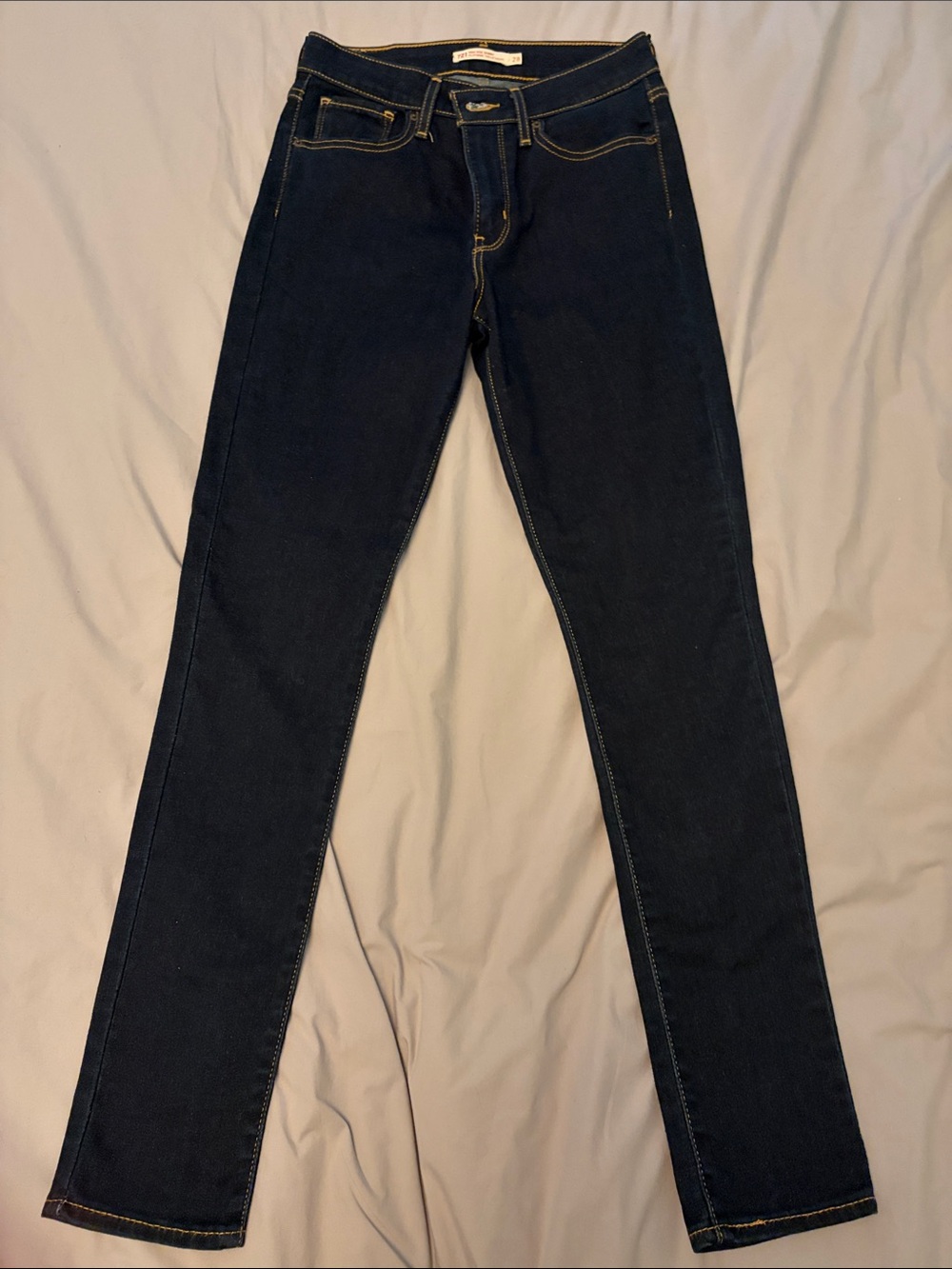 NWOT Levi’s 721 high-rise skinny 28X 30